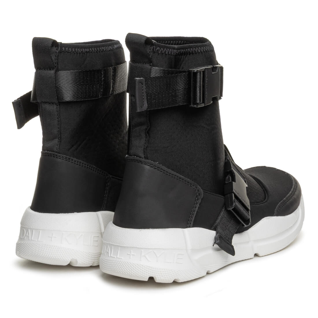 Кроссовки Kendall and Kylie