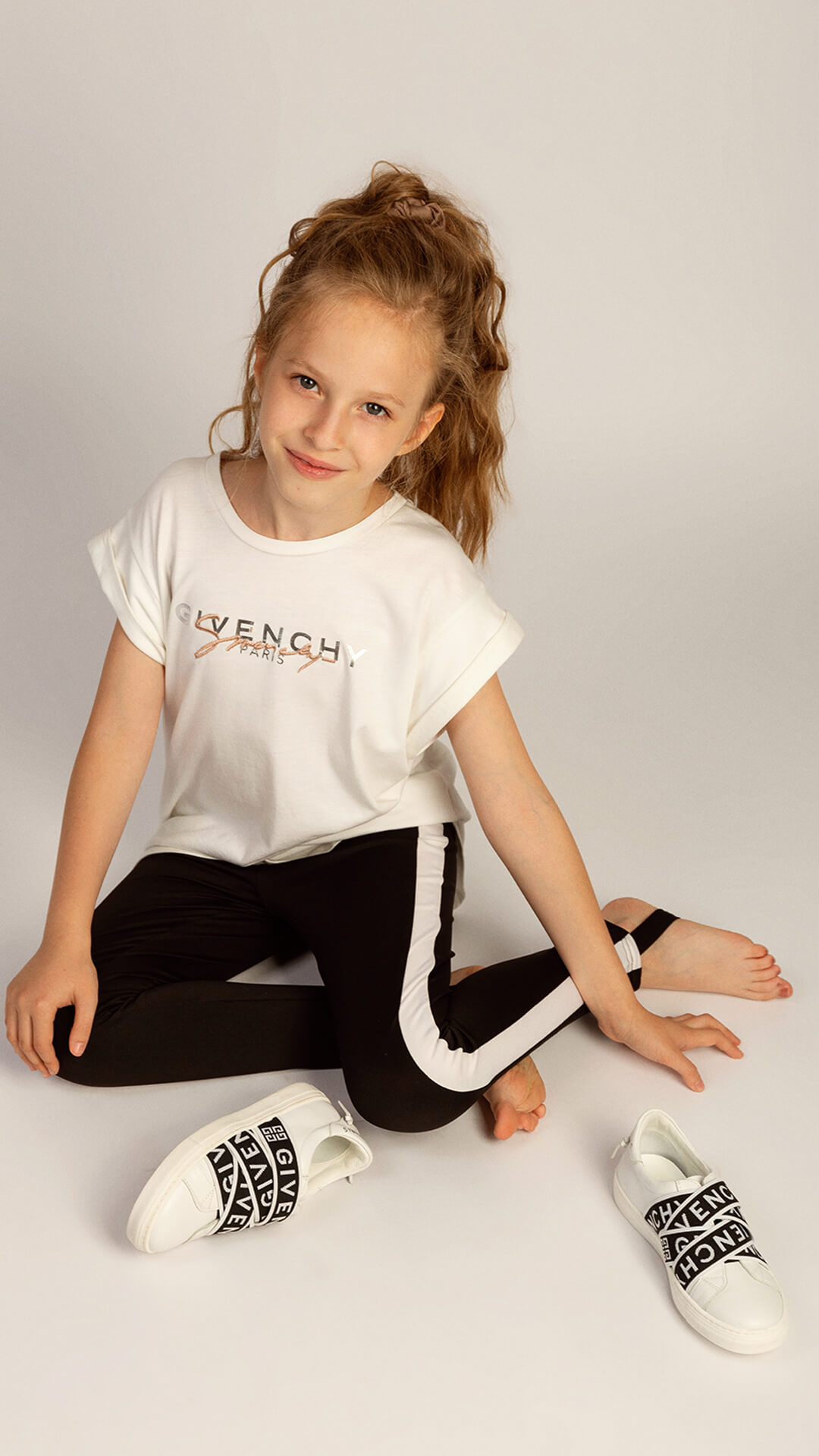 Футболка Givenchy