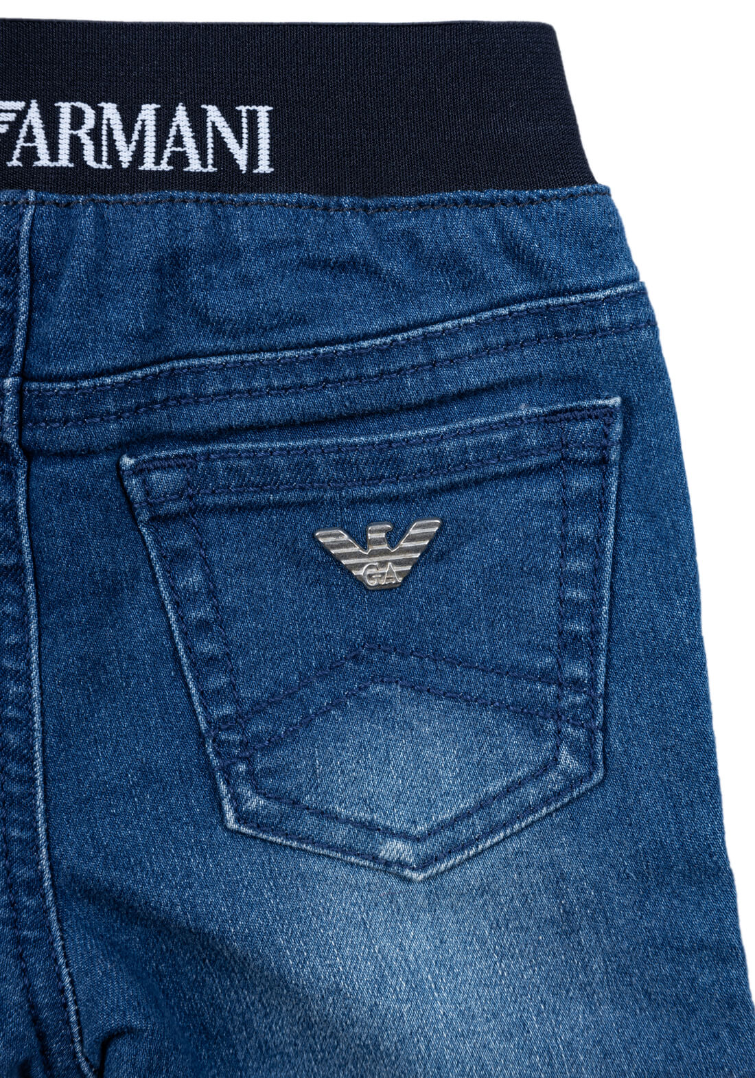 Джинсы Emporio Armani