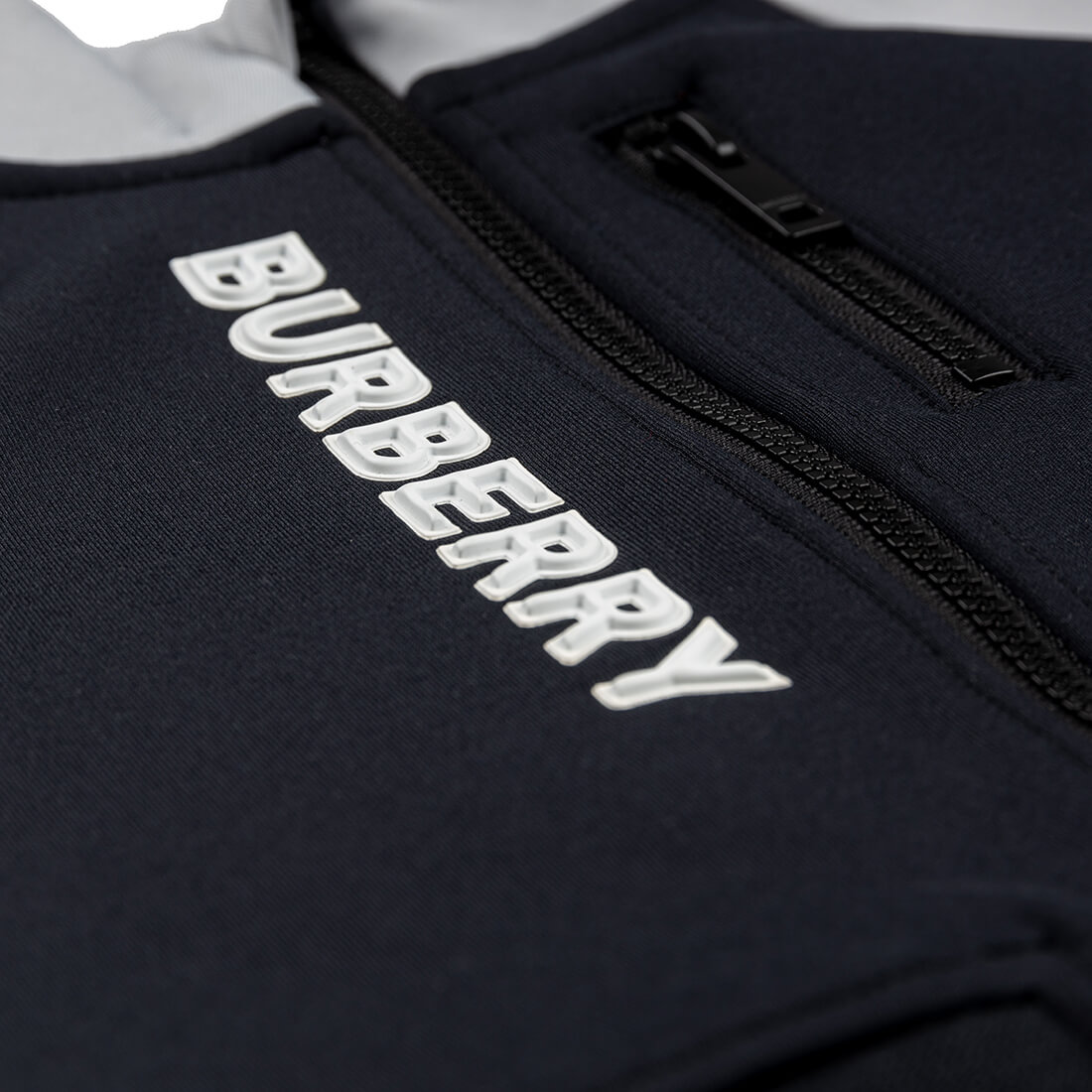 Бомбер Burberry Kids