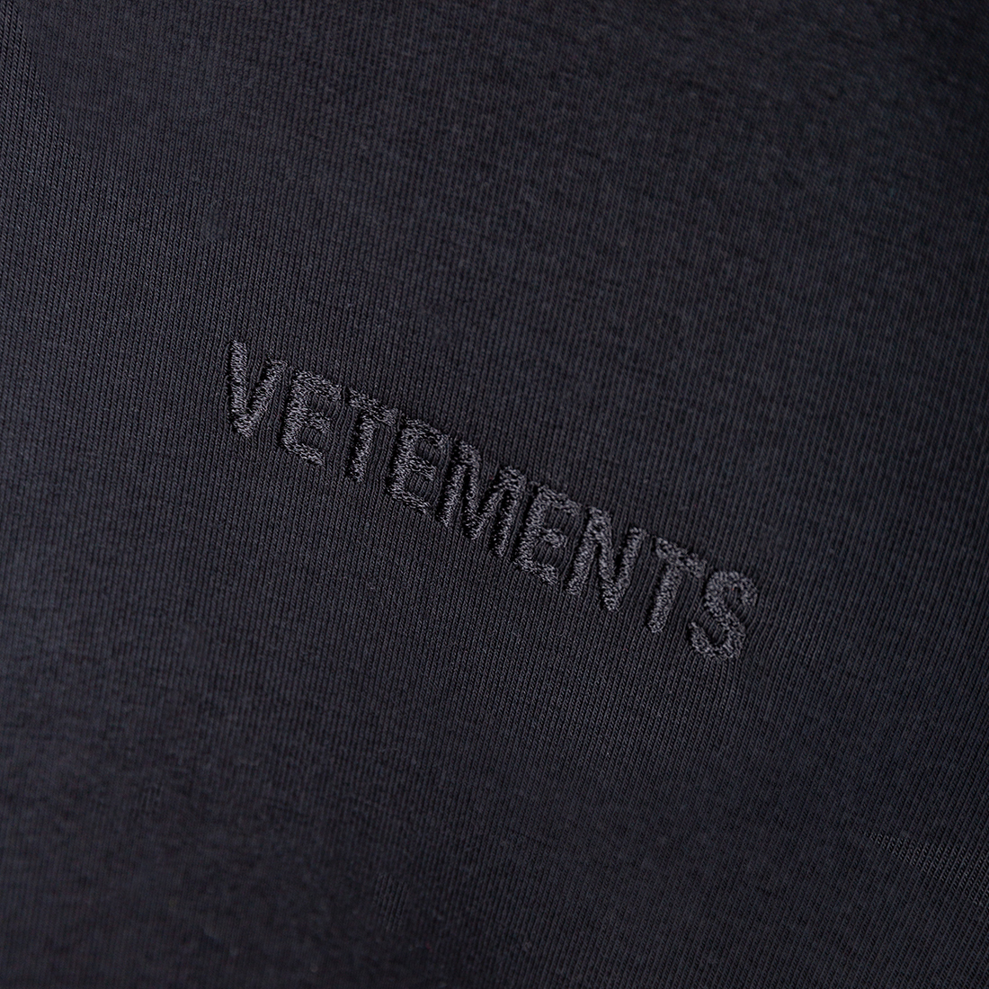 Платье Vetements