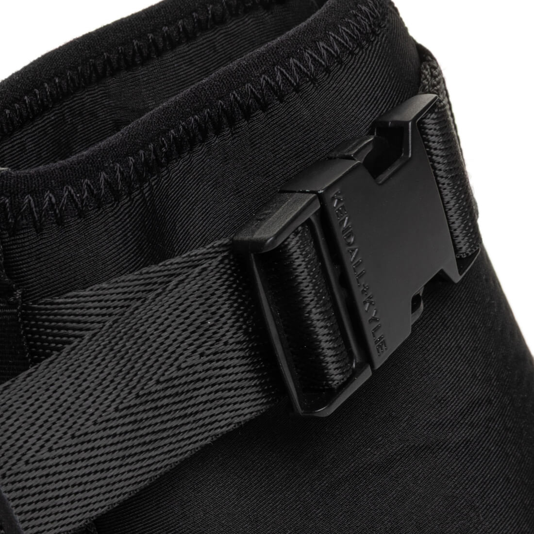 Кроссовки Kendall and Kylie