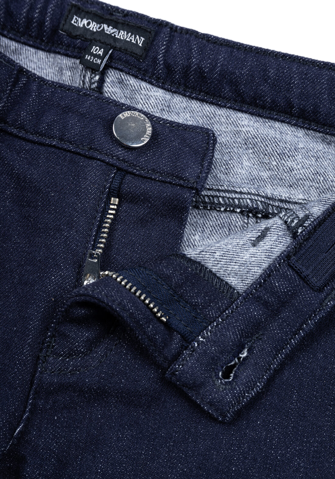 Джинсы Emporio Armani