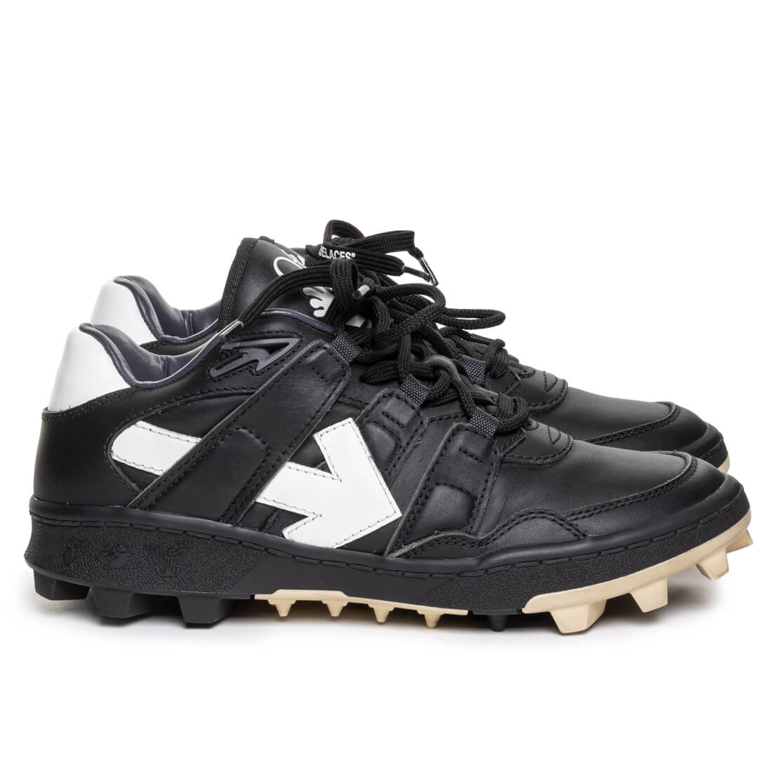 Кроссовки Off White